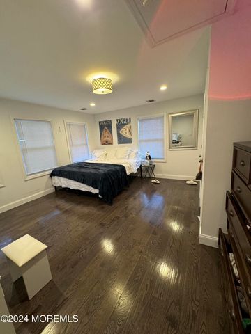 215 Cedar Street, Oakhurst, NJ 07755