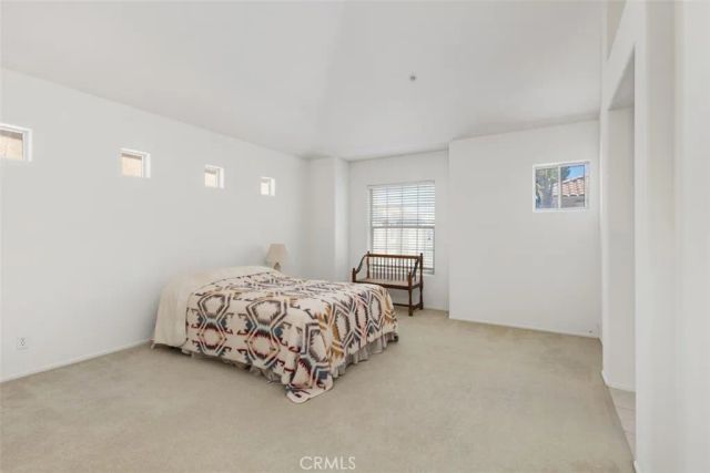 10 Palmieri Aisle, Irvine, CA 92606