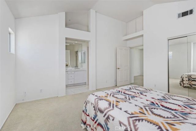 10 Palmieri Aisle, Irvine, CA 92606