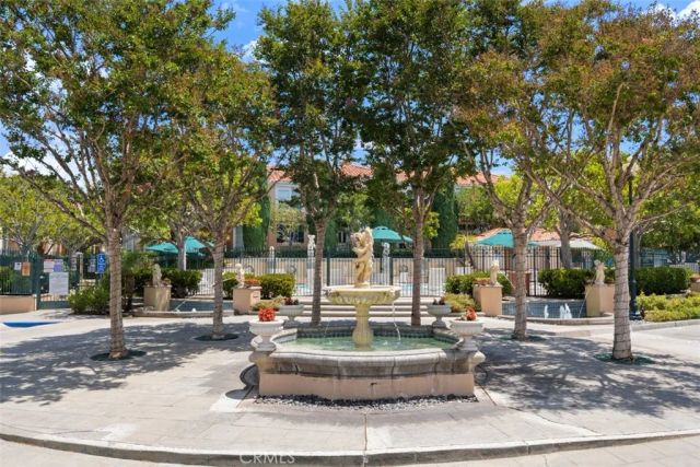 10 Palmieri Aisle, Irvine, CA 92606