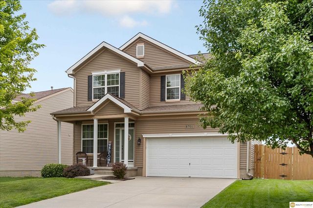 8701 S 163 Avenue, Omaha, NE 68136