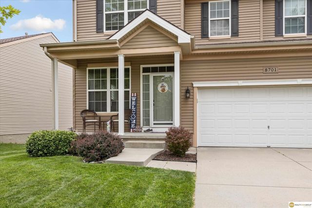 8701 S 163 Avenue, Omaha, NE 68136