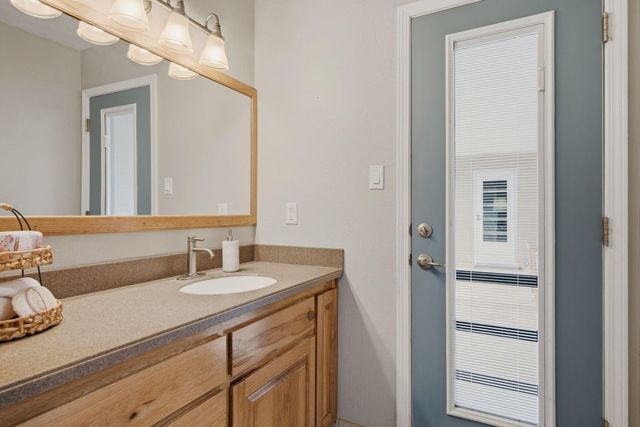 5401 Purcell Drive NE, Albuquerque, NM 87111
