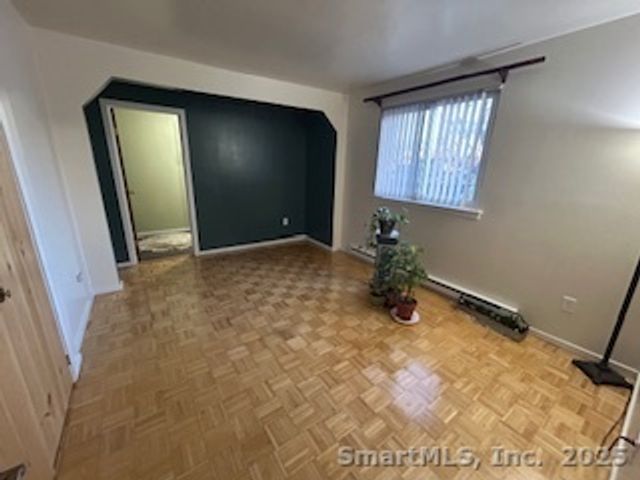 15 Paradiso Street 1, Norwalk, CT 06854