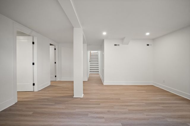 3238 Leawood Dr, Nashville, TN 37218