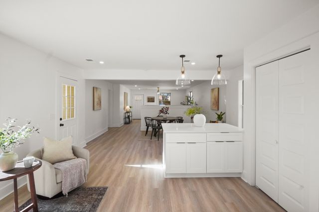 3238 Leawood Dr, Nashville, TN 37218