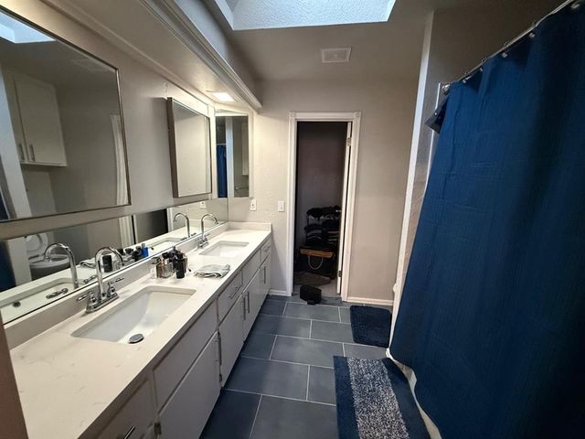 6007 Gaelic Glen Drive, Oklahoma City, OK 73142