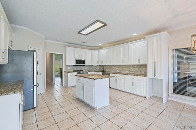 160 Shady Lane Road, Eclectic, AL 36024