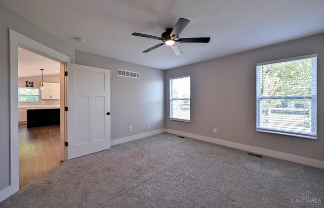 1956 Redbud Drive, Hamilton, OH 45013