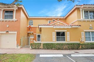8451 NW 138th St 2303, Miami Lakes, FL 33016