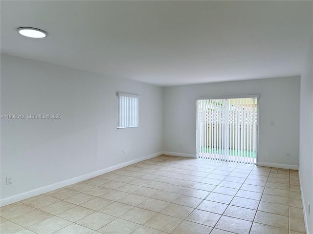 8550 SW 109th Ave 5-114, Miami, FL 33173