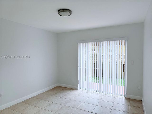 8550 SW 109th Ave 5-114, Miami, FL 33173