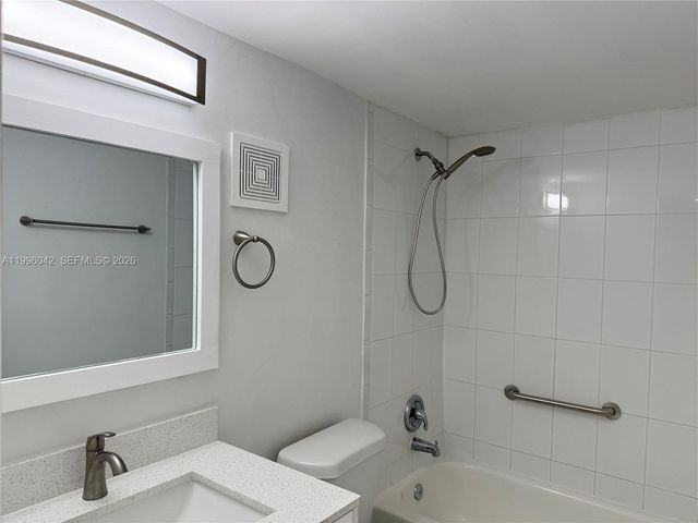 8550 SW 109th Ave 5-114, Miami, FL 33173