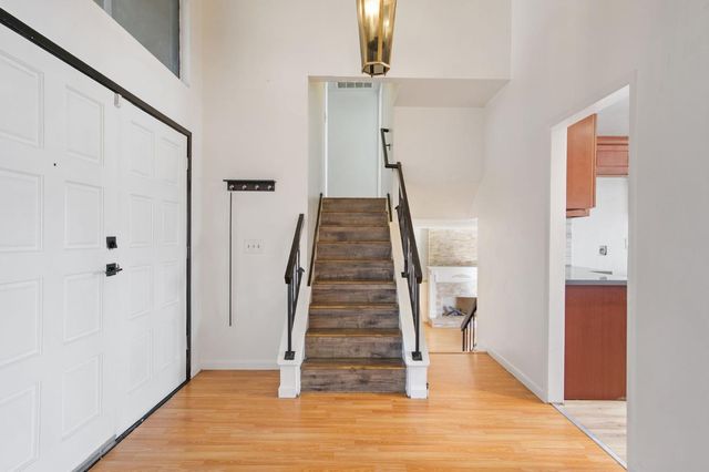 2500 Yale, Turlock, CA 95382