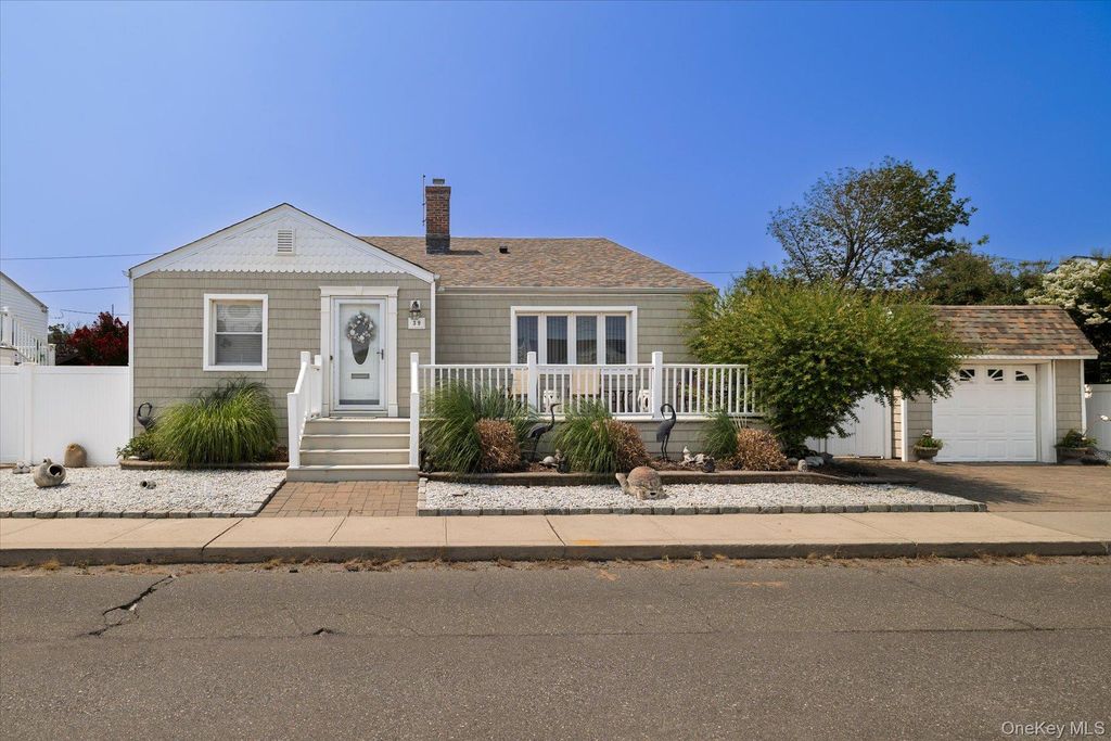 39 Vinton Street, Long Beach, NY 11561 — exterior