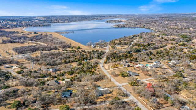 100 Hill Top Court, Willow Park, TX 76087