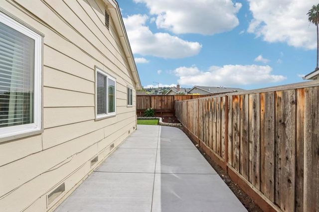 16700 Fountain Avenue, Morgan Hill, CA 95037