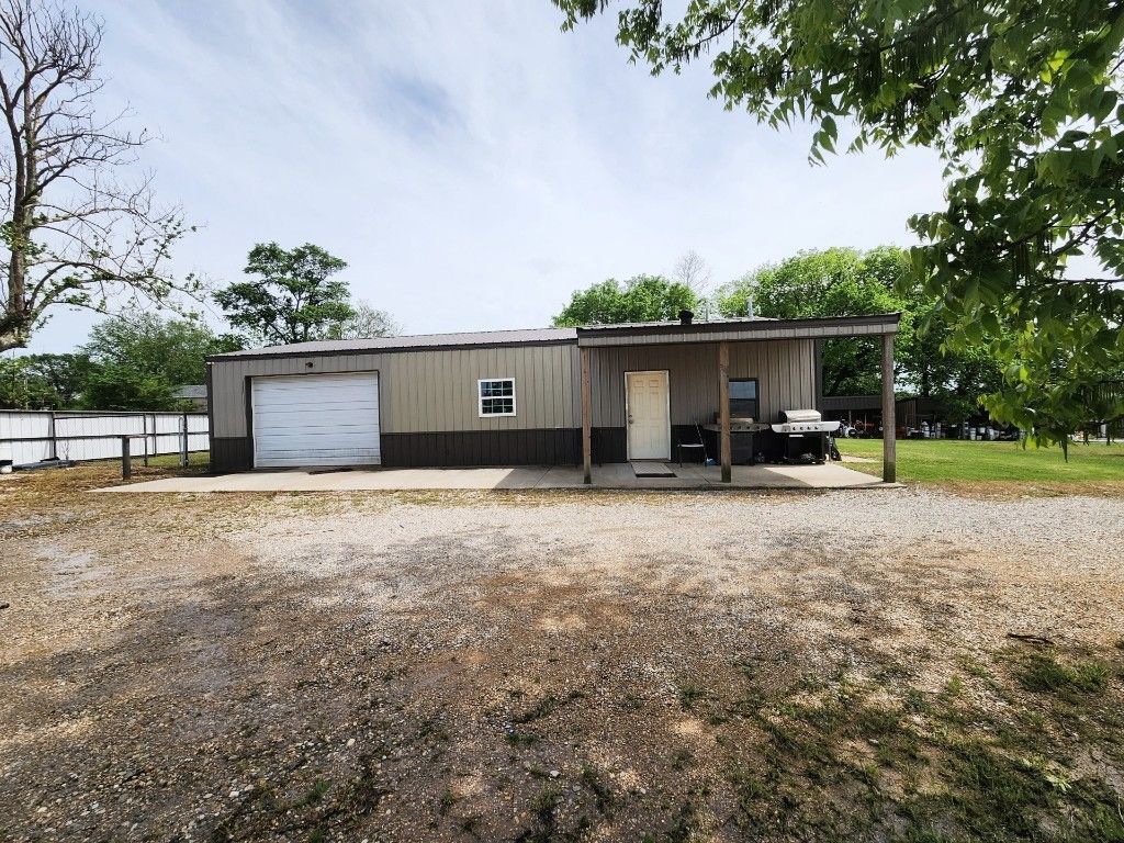 12085 N Highway 3, Seminole, OK 74868