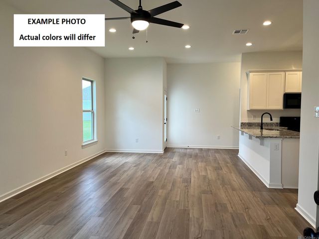 23522 Ryder Dr, Denham Springs, LA 70726