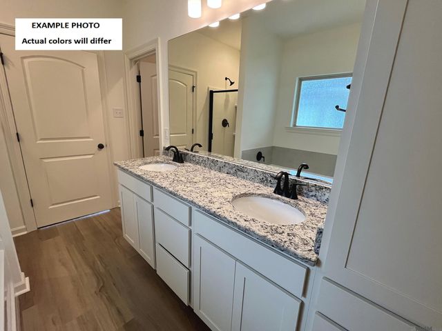 23522 Ryder Dr, Denham Springs, LA 70726