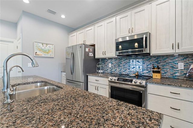 571 PORT BENDRES DRIVE, Punta Gorda, FL 33950