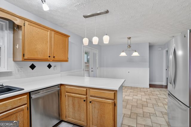 7283 White Flag Trail, Lithia Springs, GA 30122