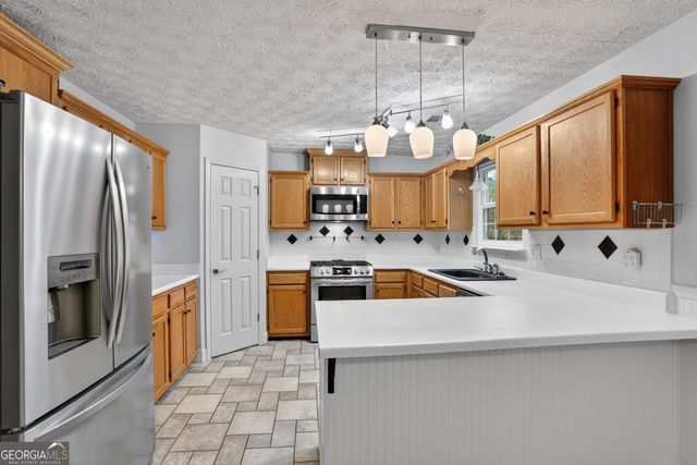 7283 White Flag Trail, Lithia Springs, GA 30122