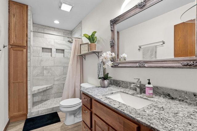 1155 W Madison AVENUE, Cleveland, WI 53015