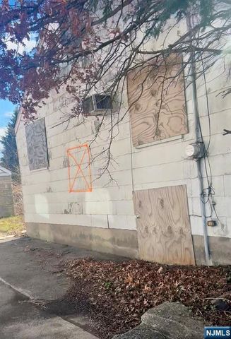 248 Rudolph Avenue, Elmwood Park, NJ 07407