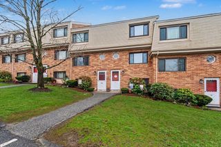 252 Farrwood Dr 252, Haverhill, MA 01835