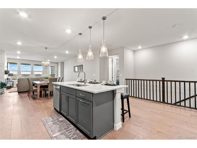 2032 Sagerock Dr, Castle Pines, CO 80108