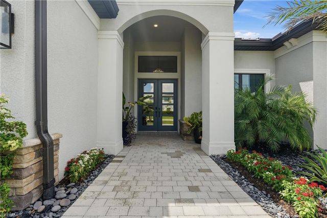 19790 Panther Island BLVD, Estero, FL 33928