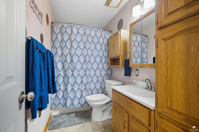 5310 Kaw Valley Road, Wamego, KS 66547