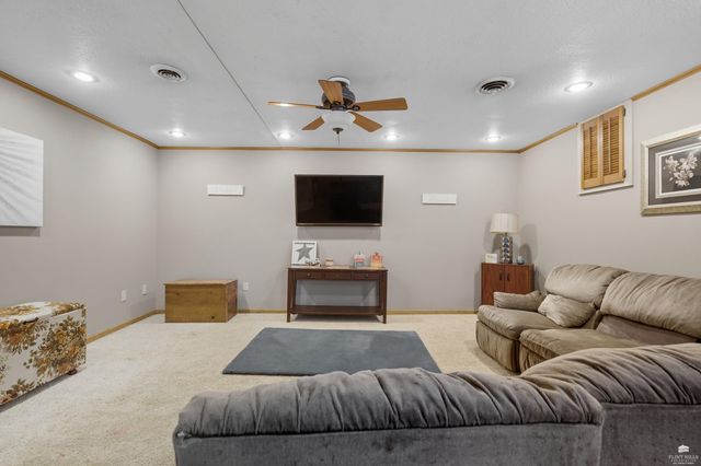 5310 Kaw Valley Road, Wamego, KS 66547