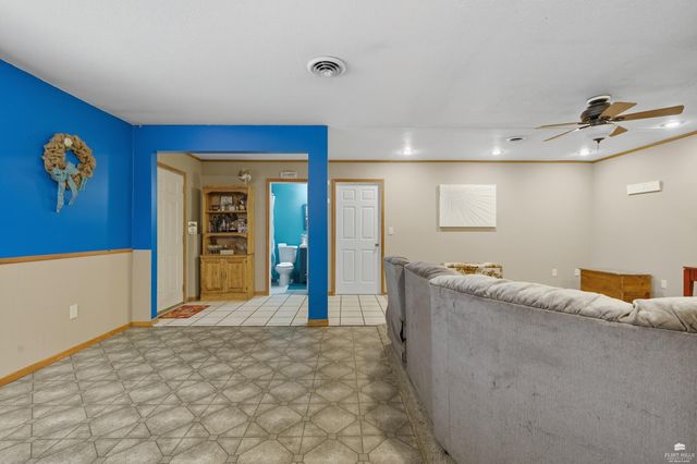 5310 Kaw Valley Road, Wamego, KS 66547