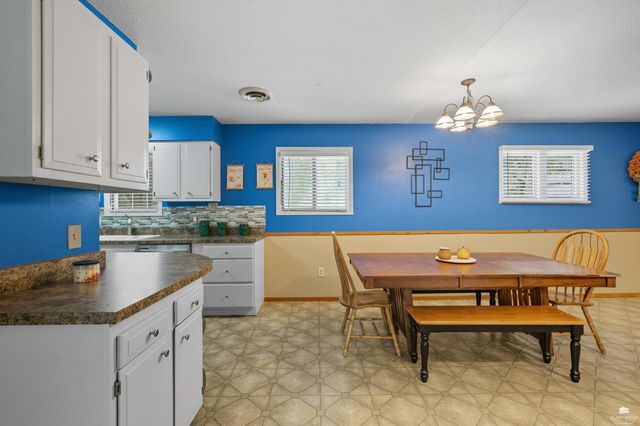 5310 Kaw Valley Road, Wamego, KS 66547