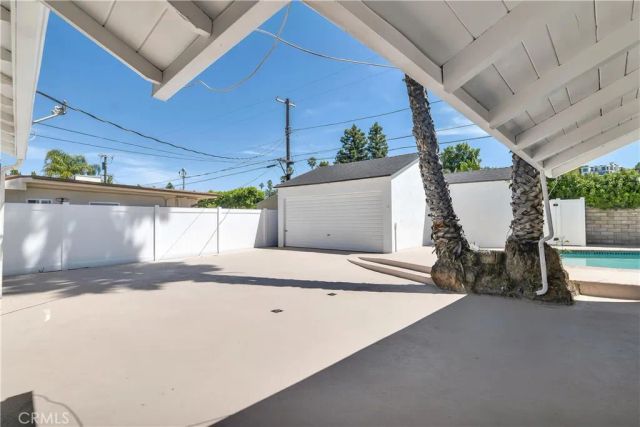18234 Sugarman Street, Tarzana, CA 91356
