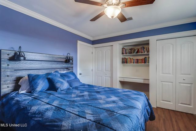 2204 Collins Boulevard, Gulfport, MS 39507
