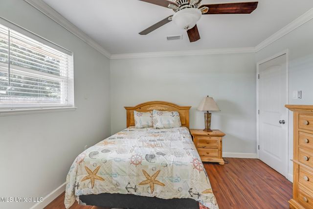 2204 Collins Boulevard, Gulfport, MS 39507