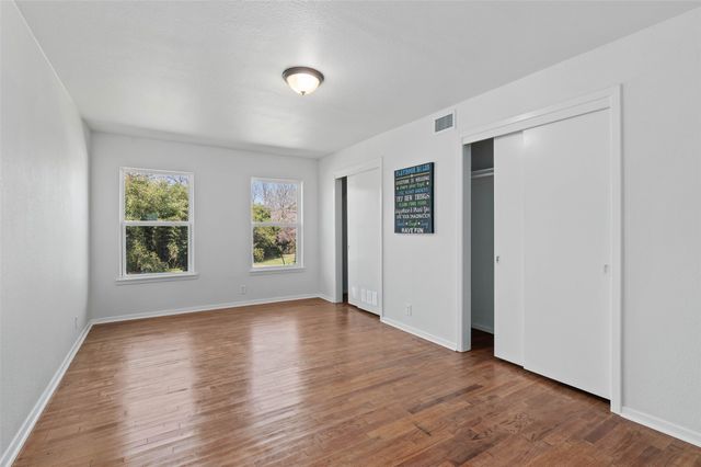 903 Stanley Street, Denton, TX 76201