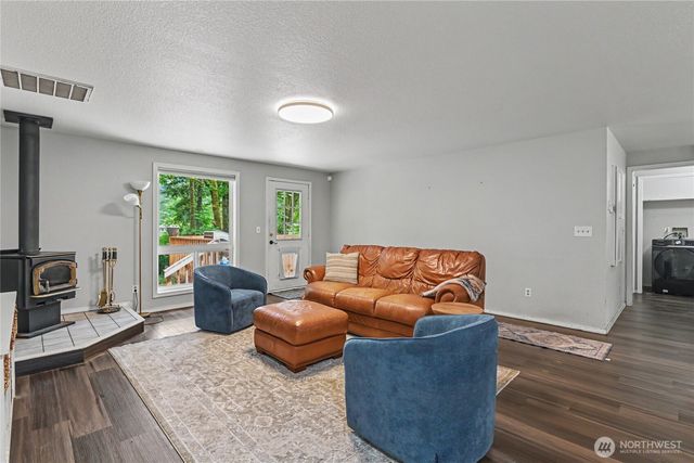 8212 Ethan Court SW, Olympia, WA 98512