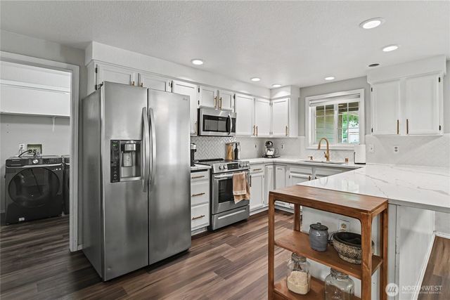 8212 Ethan Court SW, Olympia, WA 98512