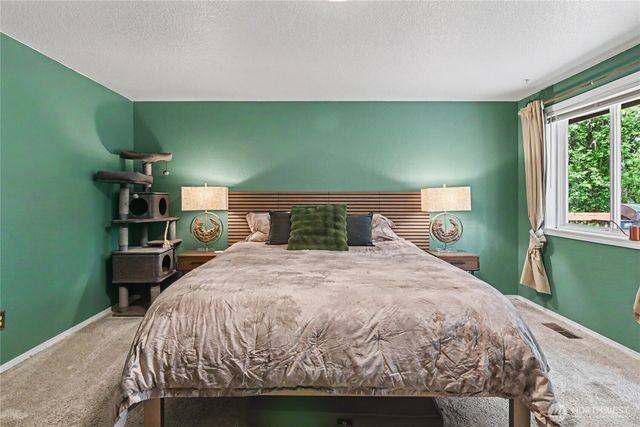 8212 Ethan Court SW, Olympia, WA 98512