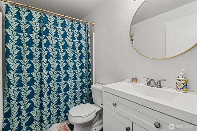 8212 Ethan Court SW, Olympia, WA 98512