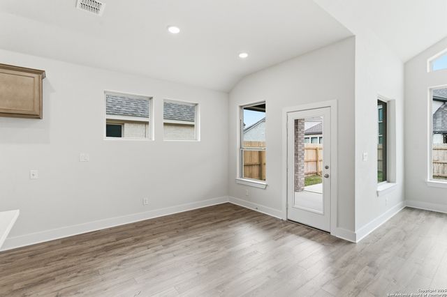 217 Spanish Oak, Castroville, TX 78009