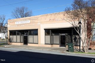 702 E Davis Street, Burlington, NC 27215