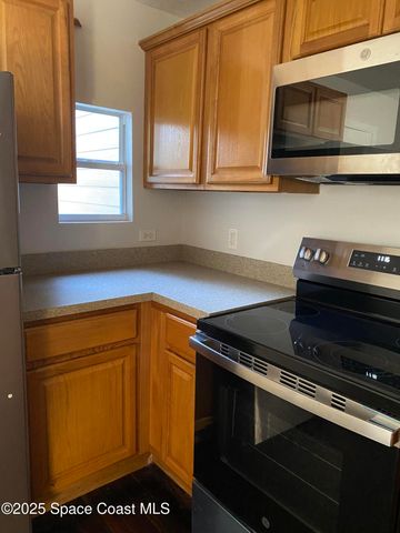 1907 Fletcher Street, Melbourne, FL 32901