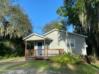 1907 Fletcher Street, Melbourne, FL 32901