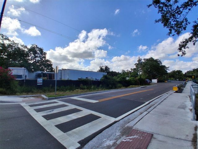 7001 CAUSEWAY BOULEVARD, Tampa, FL 33619