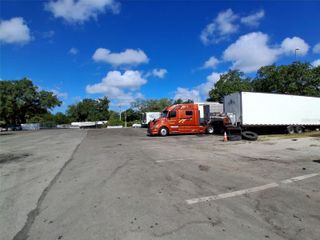 7001 CAUSEWAY BOULEVARD, Tampa, FL 33619